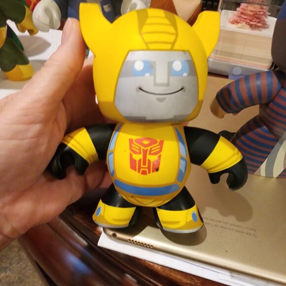 Hasbro Mighty Muggs Collectible Action Figures - Picture 6 of 7